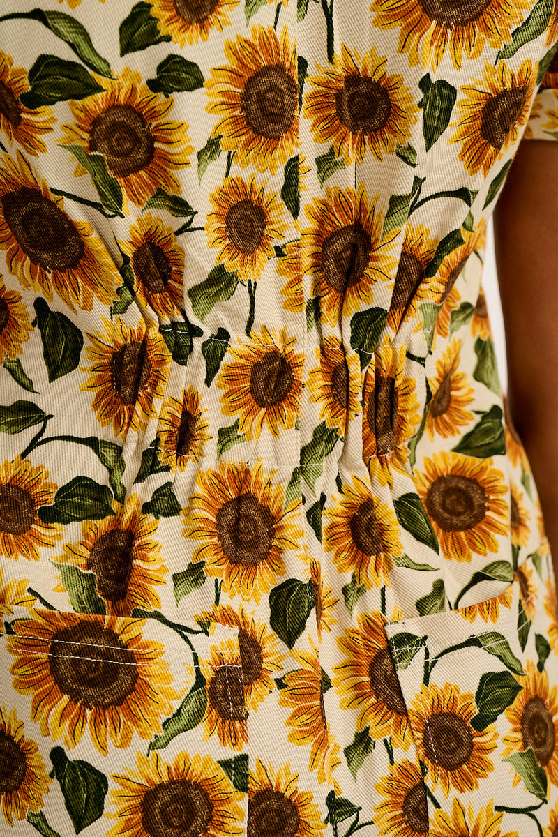 Rex - Short Sleeve Cotton Jumpsuit in Cream Sunflower Print (POS)
